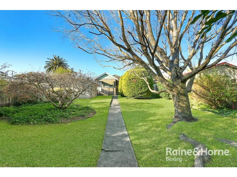 17 Halley Avenue, Bexley NSW 2207