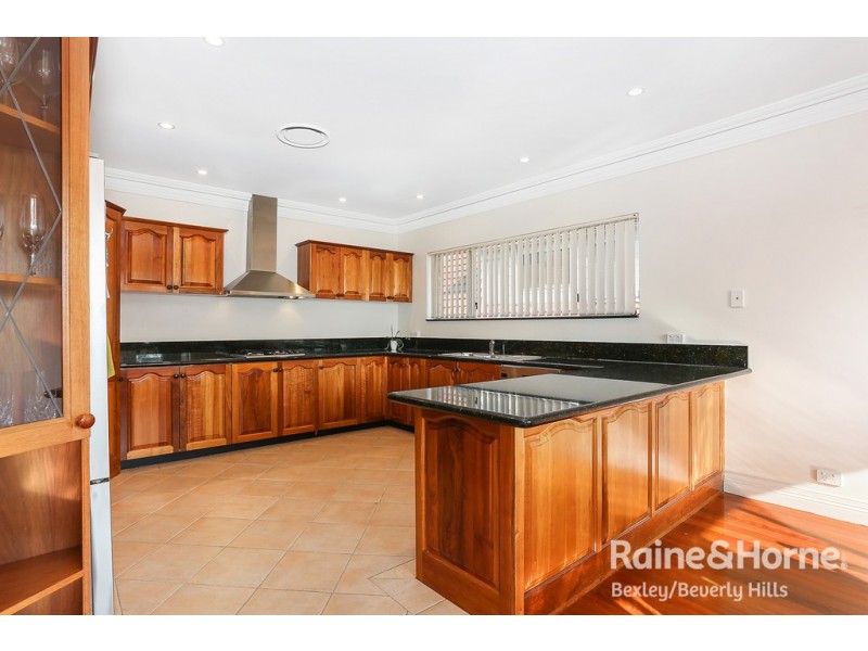 91 Stuart Street, Blakehurst NSW 2221
