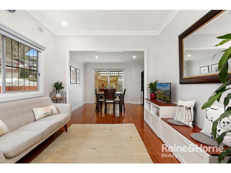 2 Gardiner Avenue, Banksia NSW 2216