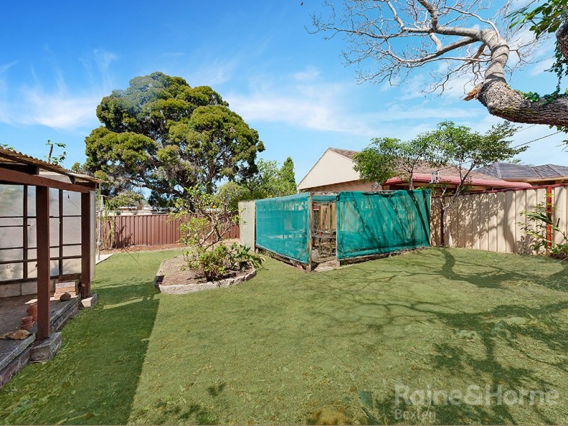 87 Stoddart Street, Roselands NSW 2196