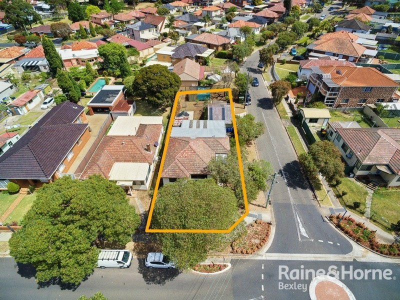 87 Stoddart Street, Roselands NSW 2196