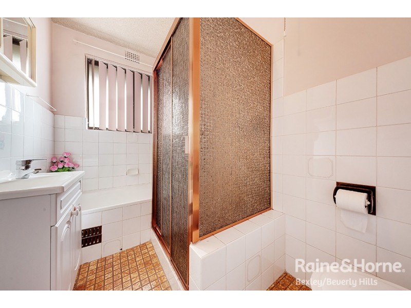 4/54 Claremont Street, Campsie NSW 2194