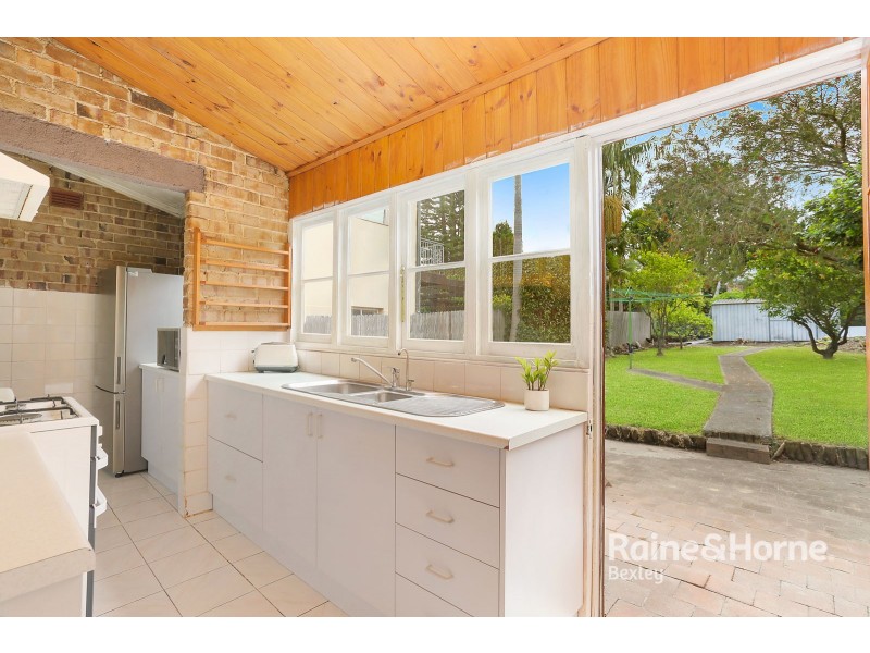 54 Washington St, Bexley NSW 2207