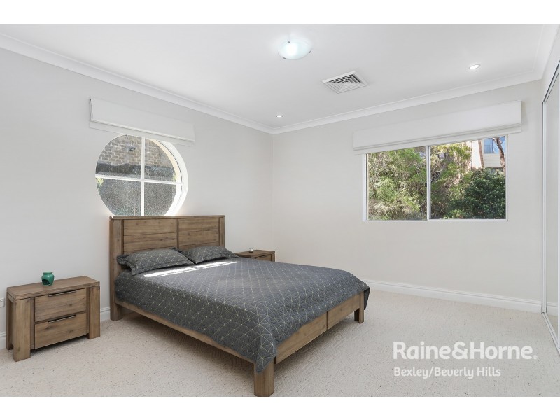 15/81 Woodlands Avenue, Lugarno NSW 2210