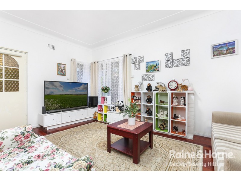 2 Astron Crescent, Bexley North NSW 2207
