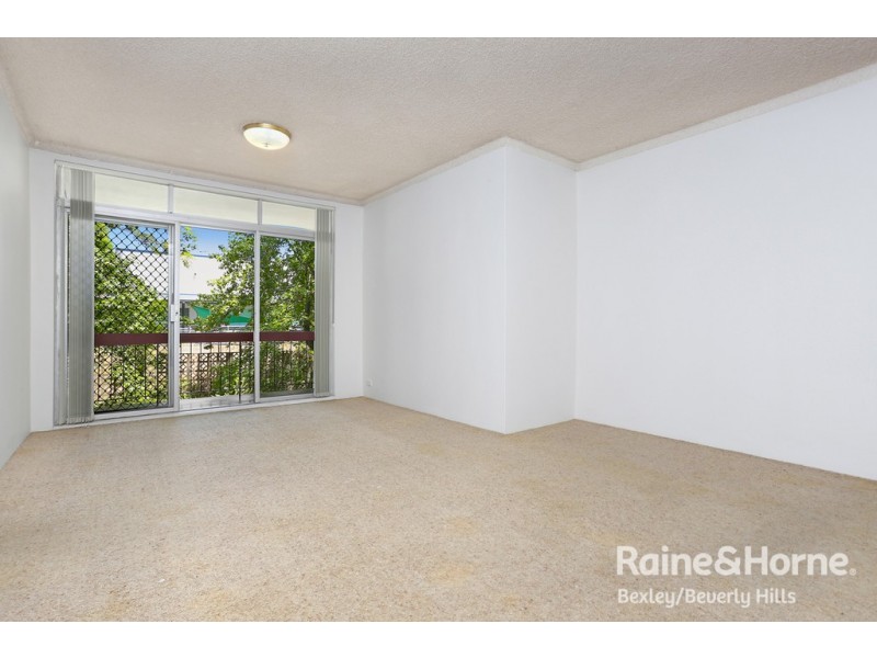 4/828 Canterbury Road, Roselands NSW 2196