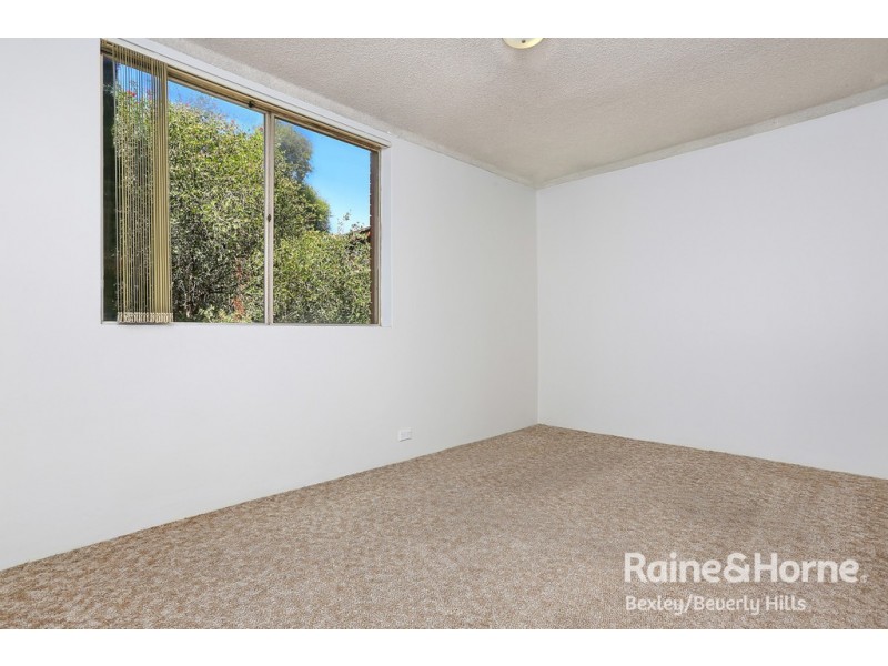 4/828 Canterbury Road, Roselands NSW 2196