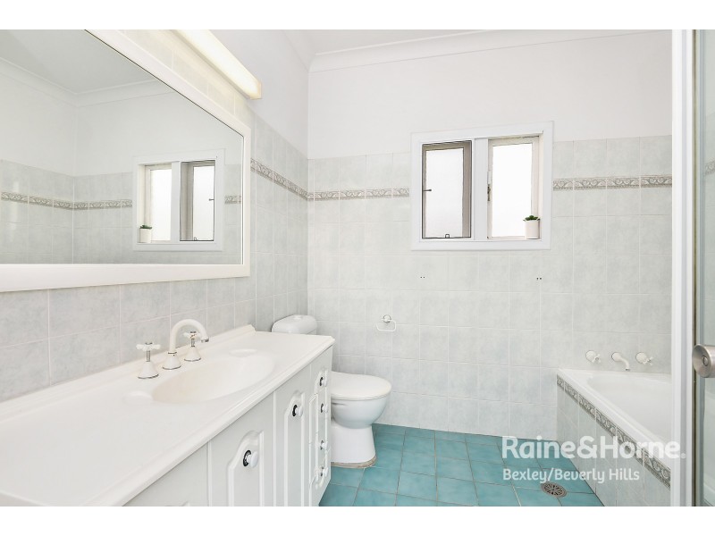 116 Moorefields Road, Kingsgrove NSW 2208