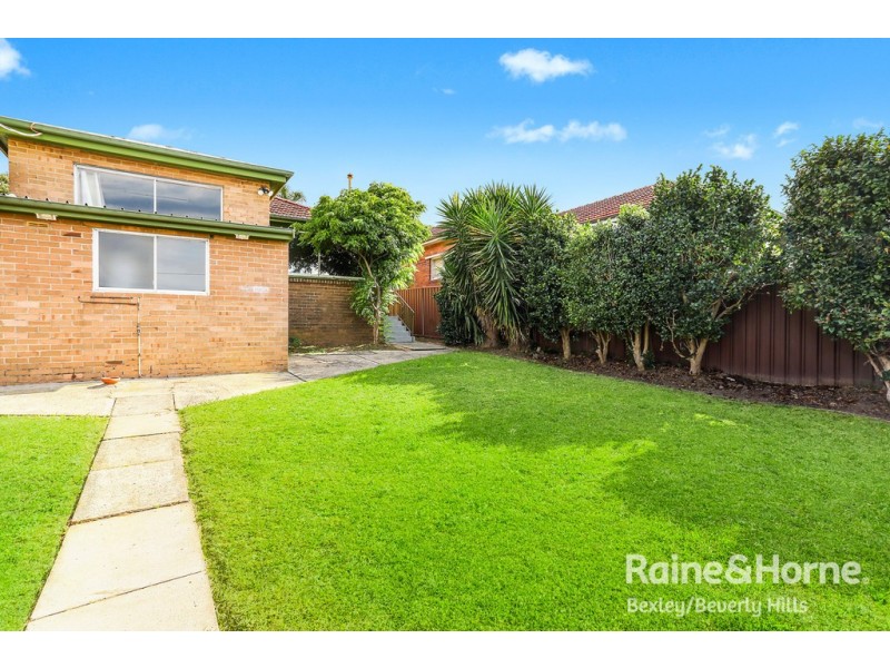 69 Warraroong Street, Beverly Hills NSW 2209