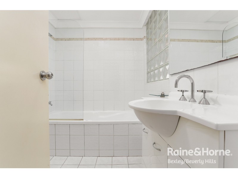 7/370 Forest Road, Bexley NSW 2207