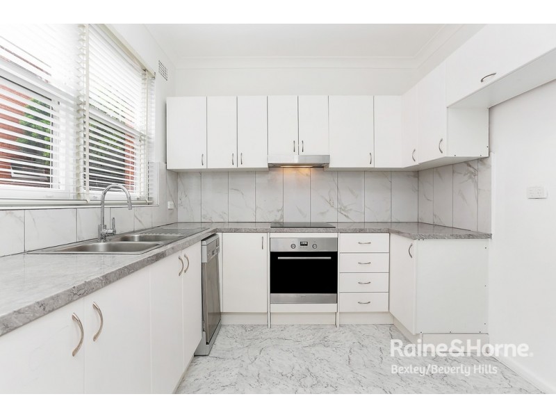 2/32 Gladstone Street, Bexley NSW 2207