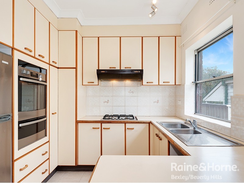 27 Edward Street, Kingsgrove NSW 2208