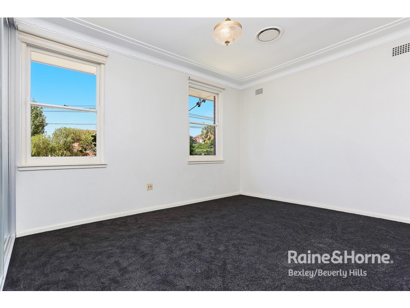 1 Berenice Street, Roselands NSW 2196