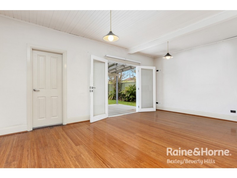 12 Stoney Creek Road, Bexley NSW 2207