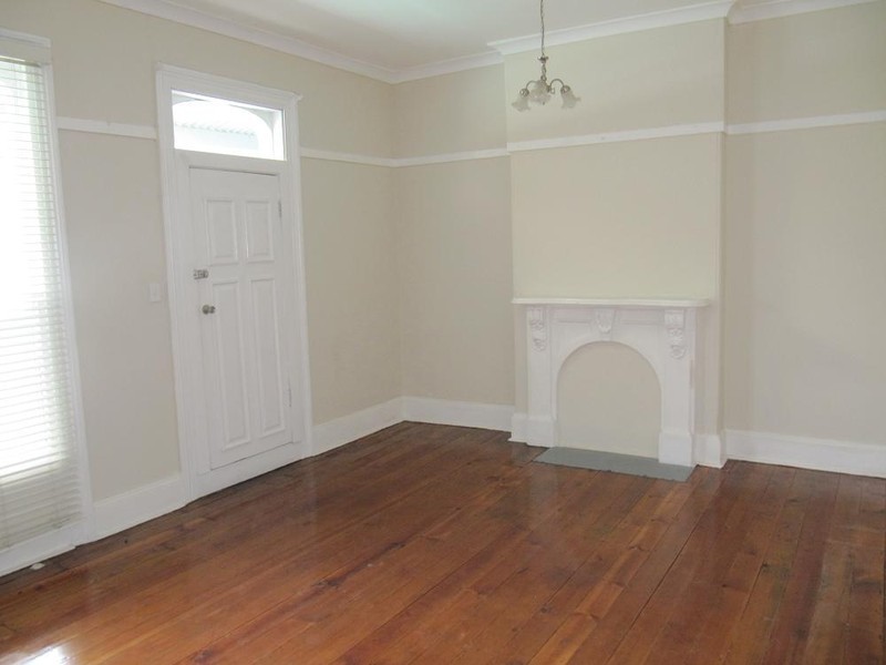 257 Forest Rd, Bexley NSW 2207