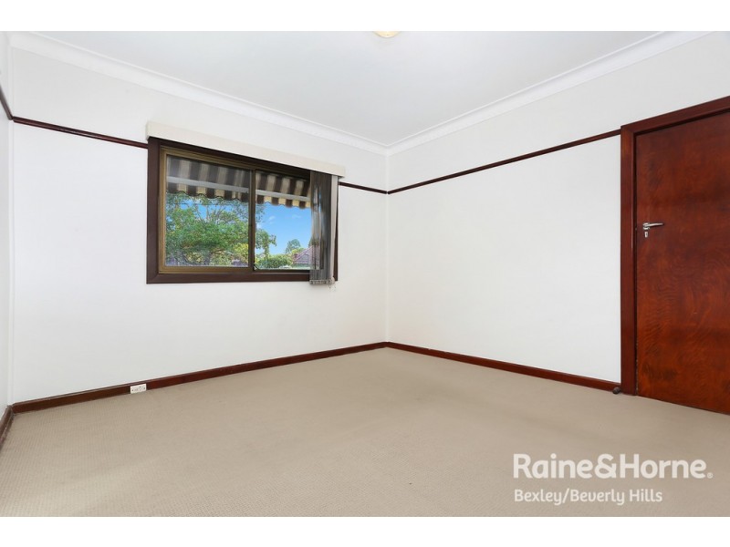 94 Stoddart Street, Roselands NSW 2196