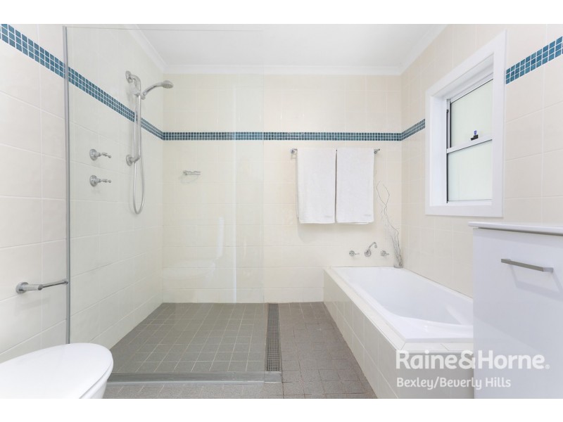 17 Lloyd Street, Bexley NSW 2207