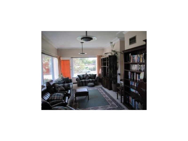 12 Donnan St, Bexley NSW 2207