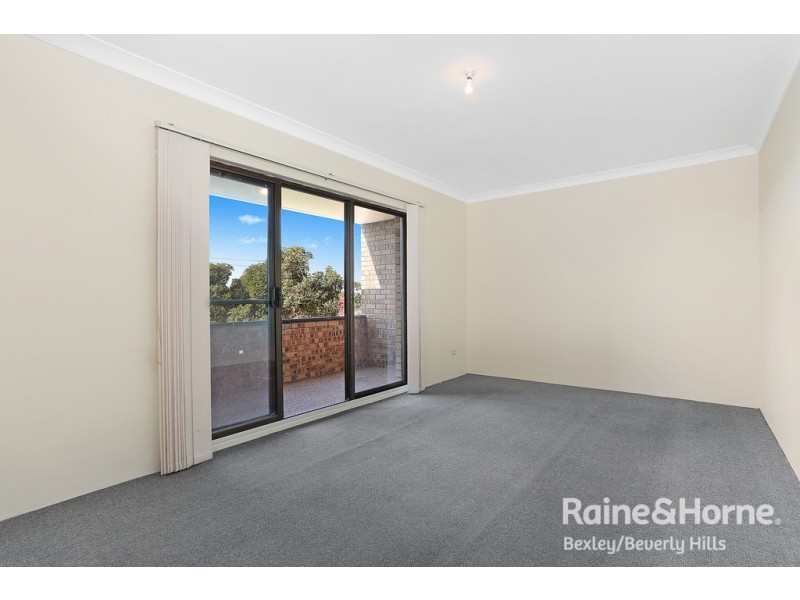 4/18-20 Park Street, Campsie NSW 2194