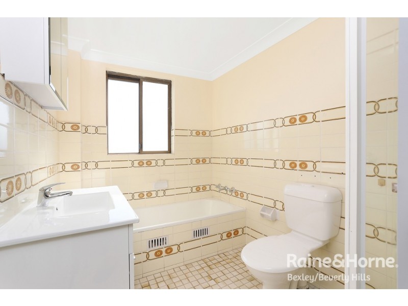 4/18-20 Park Street, Campsie NSW 2194