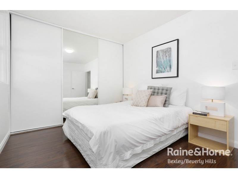 2/127 Evaline Street, Campsie NSW 2194