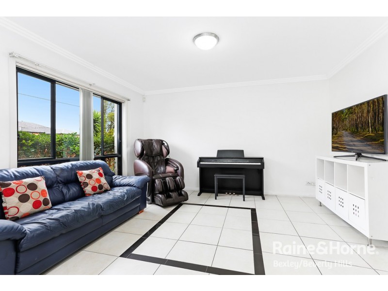 3/70 Railway Parade, Condell Park NSW 2200