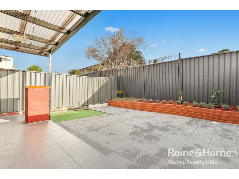 14 John Marie Place, Roselands NSW 2196