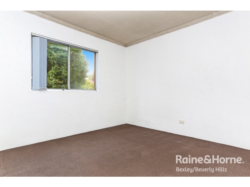 4/2 Melrose Avenue, Lakemba NSW 2195