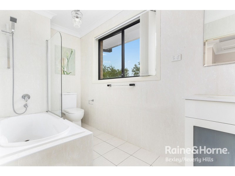 2A Elston Ave, Narwee NSW 2209