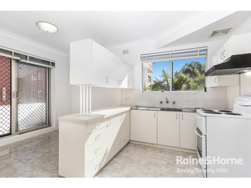 6/94 Sproule Street, Lakemba NSW 2195