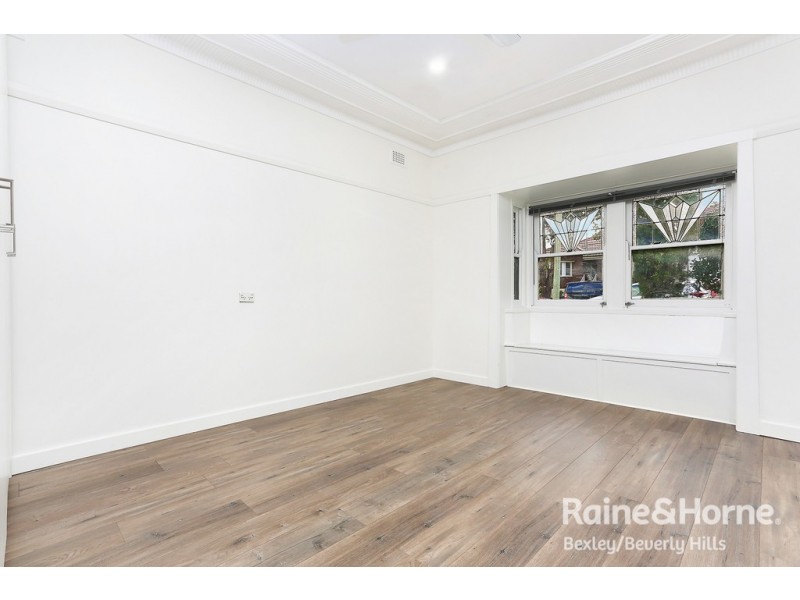 69 Warraroong Street, Beverly Hills NSW 2209