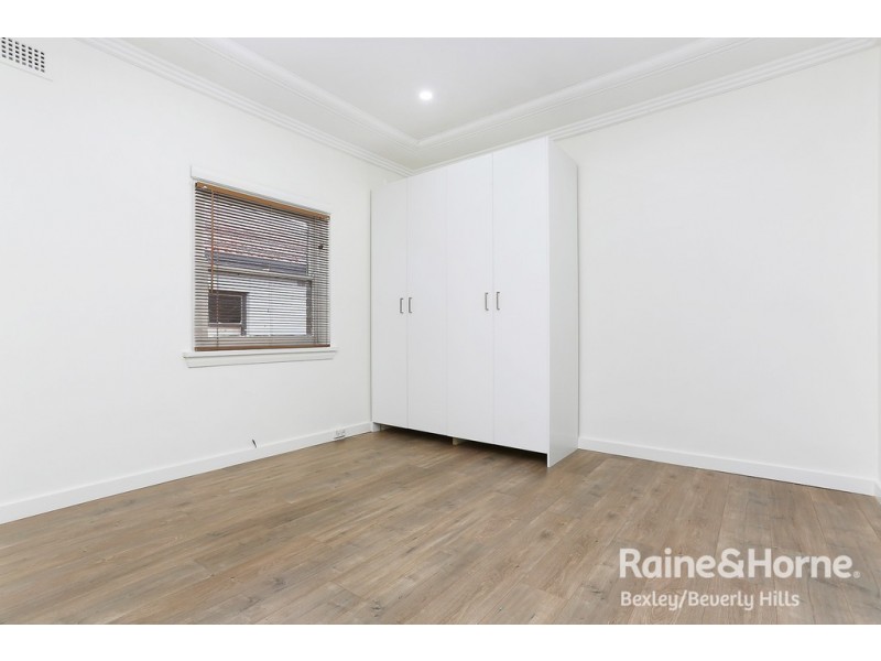 69 Warraroong Street, Beverly Hills NSW 2209