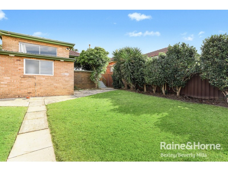 69 Warraroong Street, Beverly Hills NSW 2209