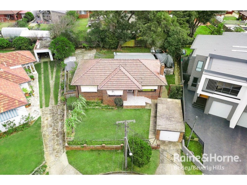 43 Simmons Road, Kingsgrove NSW 2208