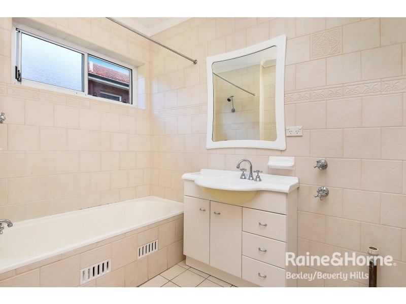 4/33 Monomeeth Street, Bexley NSW 2207