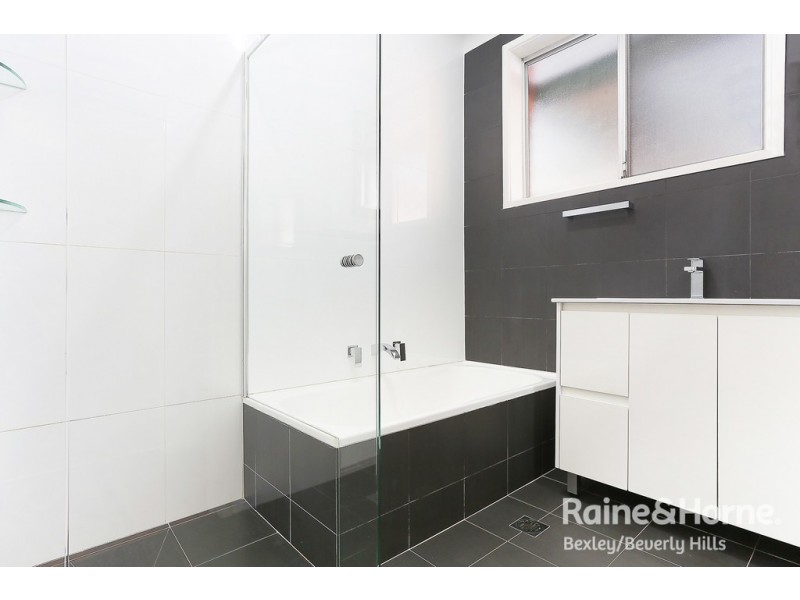 2/3 St Georges Road, Bexley NSW 2207