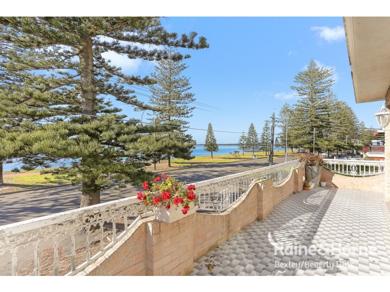 212 The Grand Parade, Monterey NSW 2217