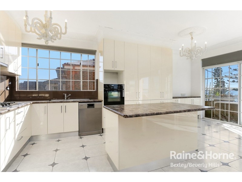 212 The Grand Parade, Monterey NSW 2217