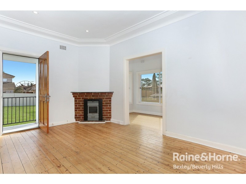 142 Stoney Creek Road, Beverly Hills NSW 2209