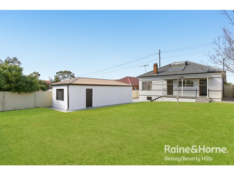142 Stoney Creek Road, Beverly Hills NSW 2209