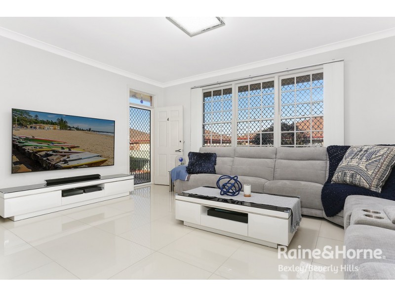 4/155 Queen Victoria Street, Bexley NSW 2207