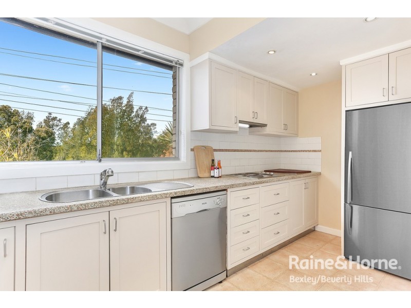 16 Trevone Street, Padstow NSW 2211