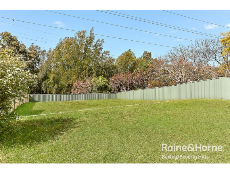 16 Trevone Street, Padstow NSW 2211