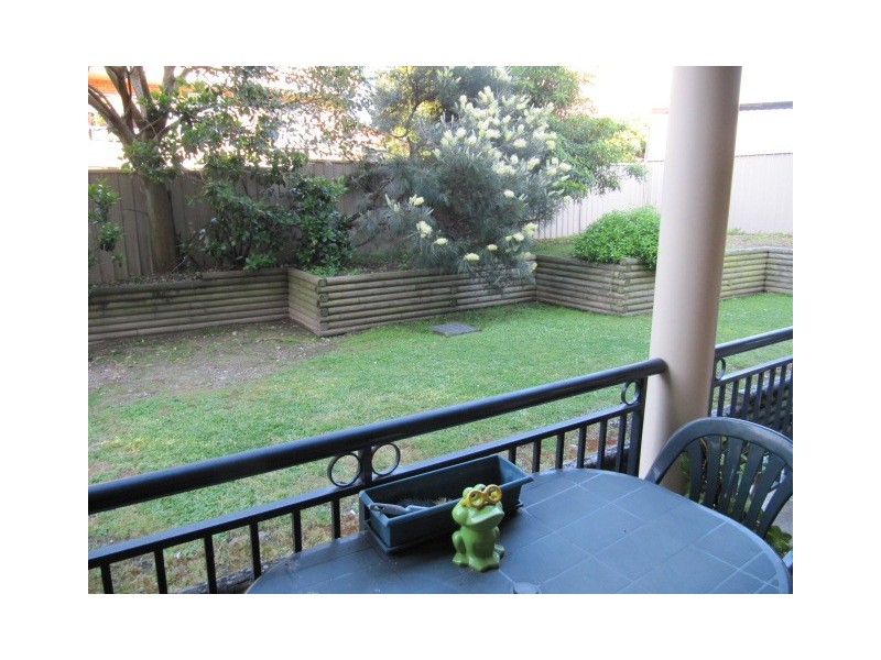 2/10 Kingsland Rd, Bexley NSW 2207