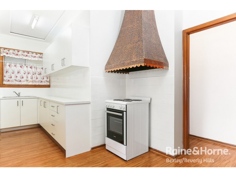 2/77 Melvin Street, Beverly Hills NSW 2209