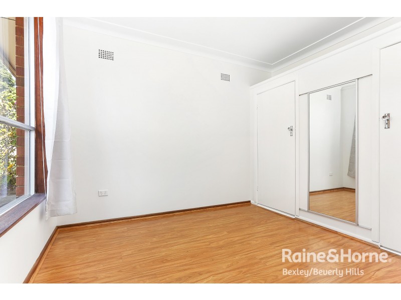 2/77 Melvin Street, Beverly Hills NSW 2209