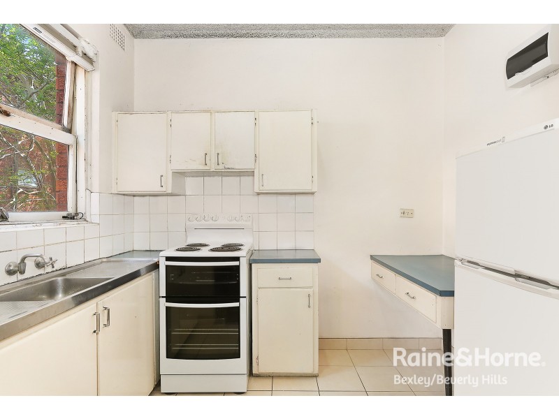 7/10 Fourth Avenue, Campsie NSW 2194