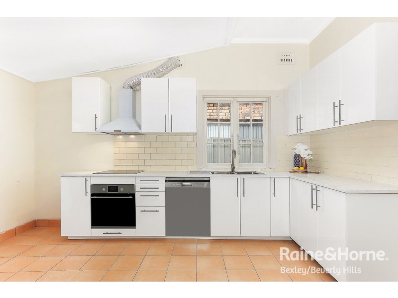 33 Godfrey Street, Banksia NSW 2216