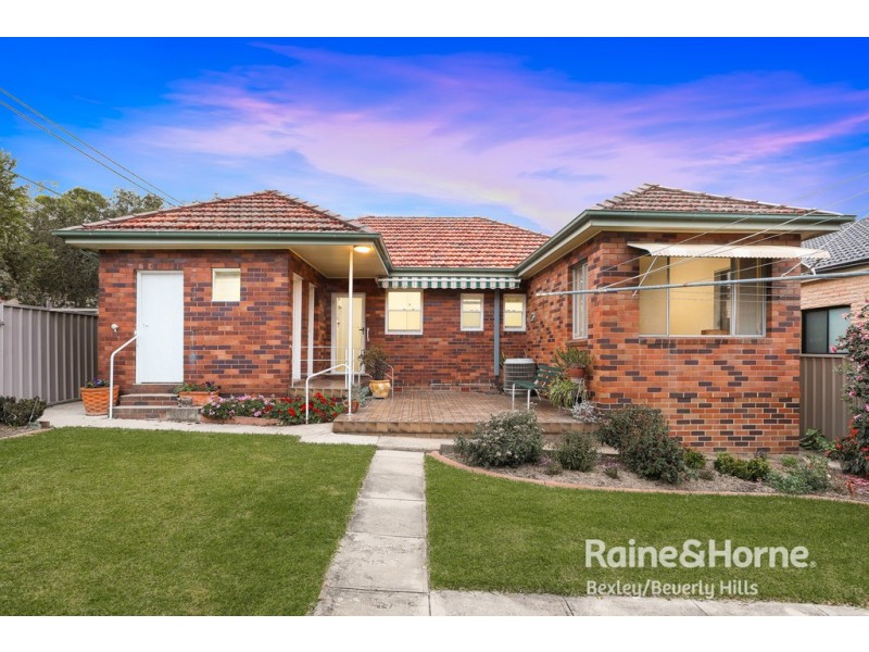 34 Fairview Avenue, Roselands NSW 2196