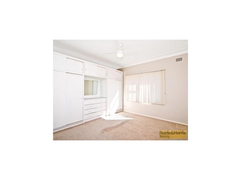 9/10 DUNMORE ST, Bexley NSW 2207